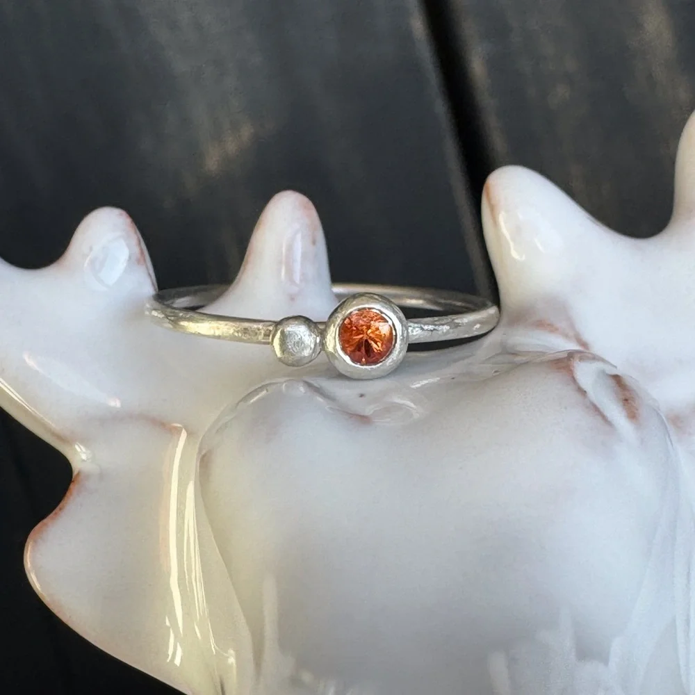 Stacking Orange Sapphire Pebble Ring SS-NWOT